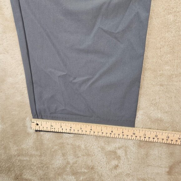 Made in Canada Tilley Pants Safari Cargo Men's Size 44 Zipped Pocket Workwear - Picture 8 of 16